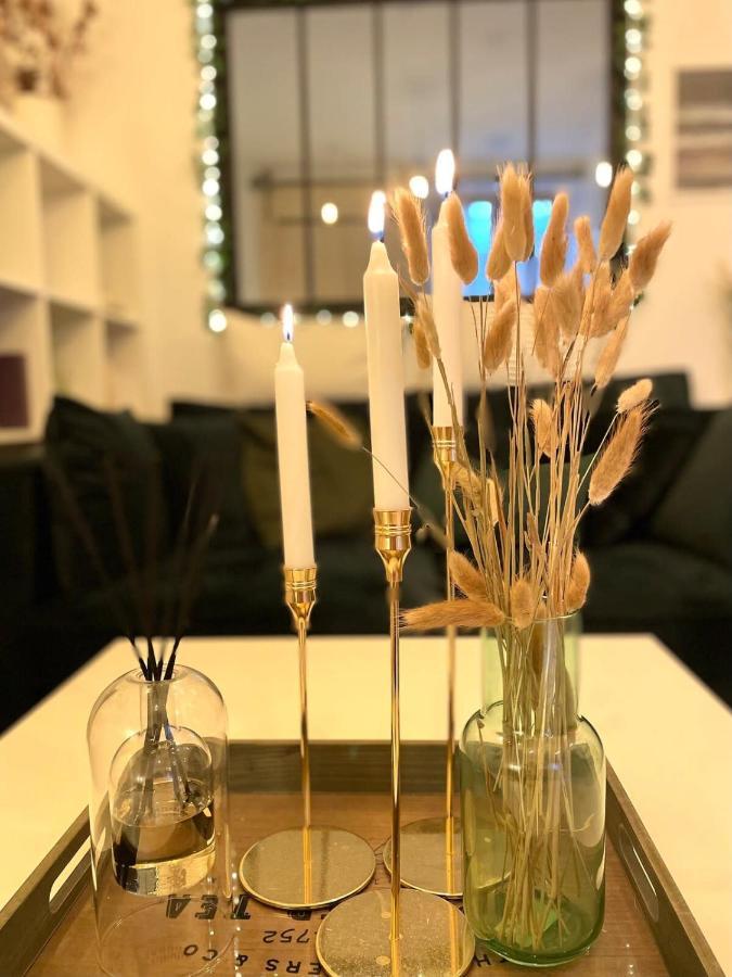 דירות Petit Cocon Au Coeur D'אנסי מראה חיצוני תמונה